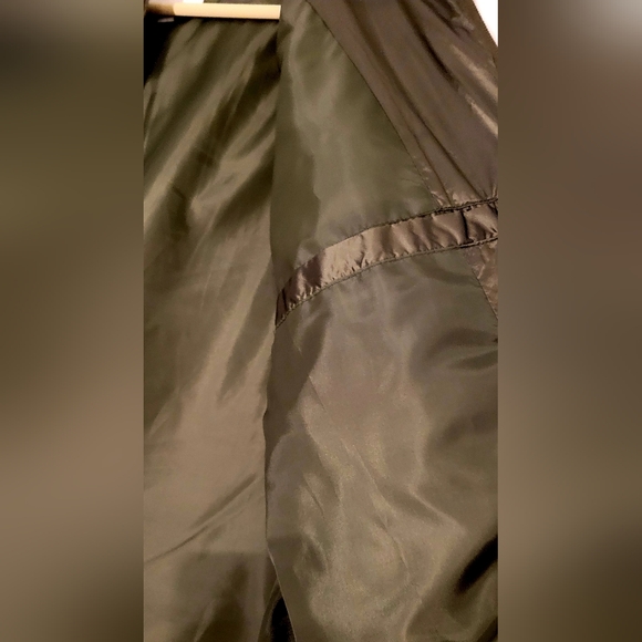 Goodfella Men's Olive Puffer Jacket - Picture 6 of 10